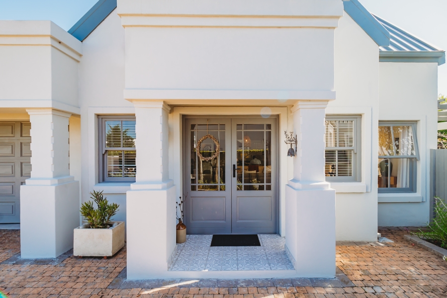 3 Bedroom Property for Sale in Kingswood Golf Estate Western Cape